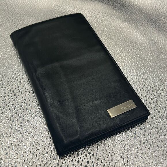 Fendi Bifold Long Wallet Black Leather Cardholder Minimalist Quiet Luxury Travel - Picture 1 of 12